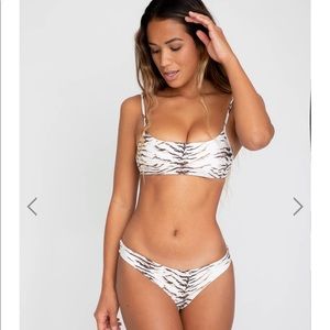 NWT Skatie Maddie Top - Rio